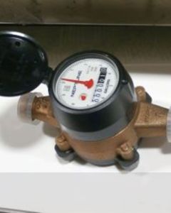 WATER METER-GALLONS,L/CPL 5/8"BOREinX3/4"out,3/4"MPT BOTH EN